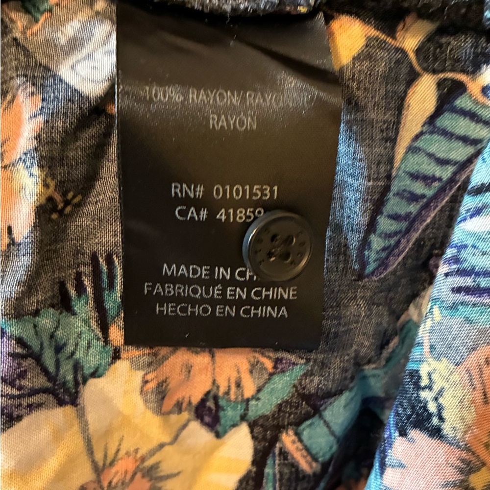 Coca Cola Hawaiian Shirt Coke Tropical Nostalgia Retro Collector Resortwear L - Picture 7 of 8